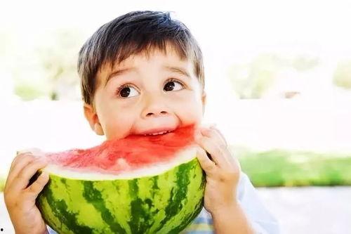 姨妈痛娱乐吃瓜酱,揭秘娱乐圈那些不为人知的秘密